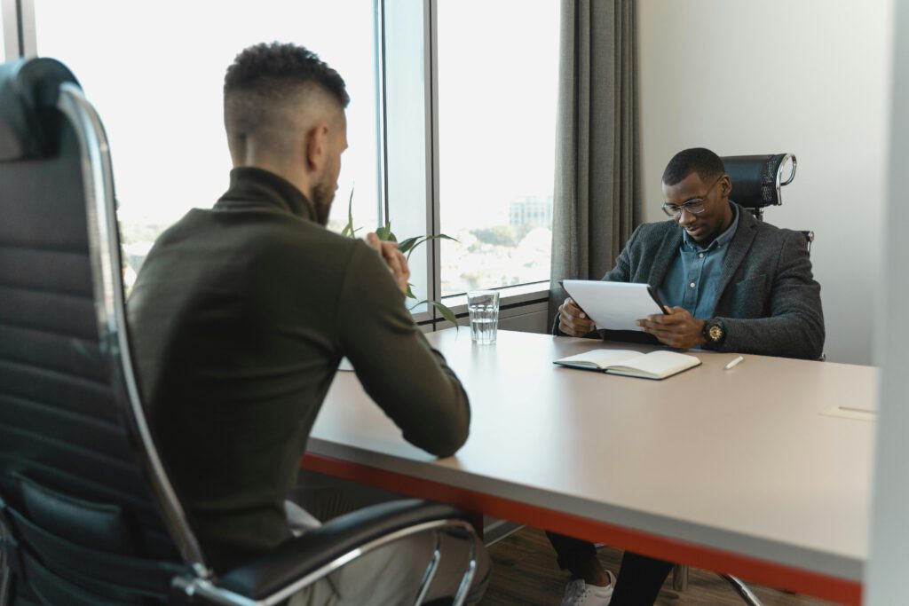 Interviewing in English: Confidence When Cultures (and Expectations) Differ